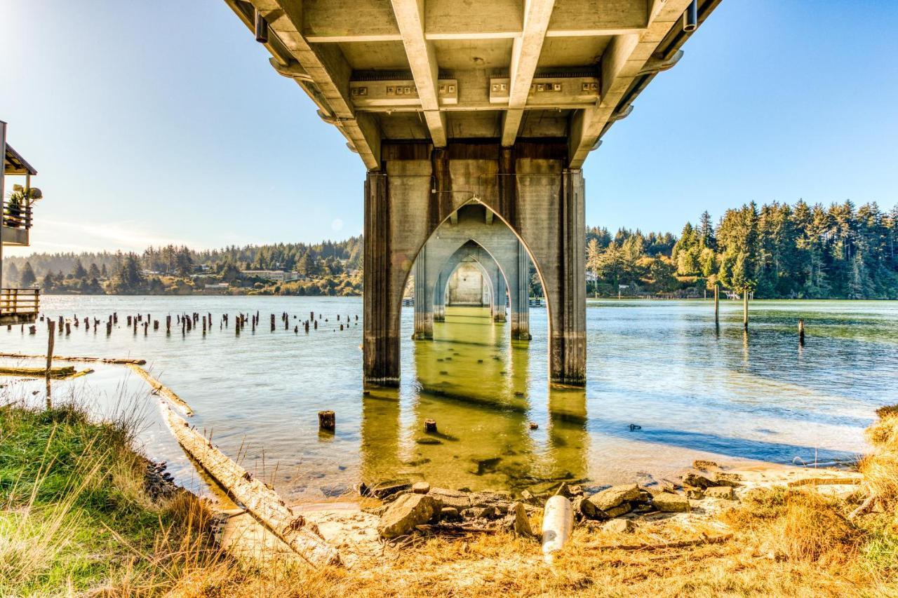 The Riverfront Florence Exterior foto